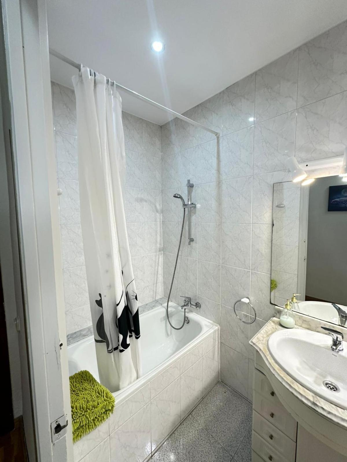 Rooms Aribau Барселона Экстерьер фото